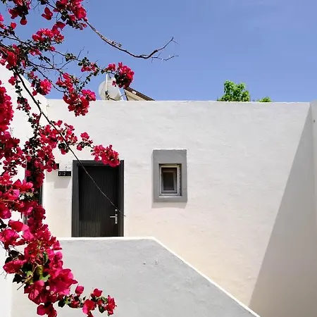 Szálloda Moyo Luxury &