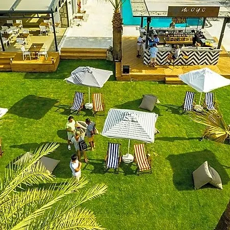 酒店 Moyo Luxury & 博德鲁姆