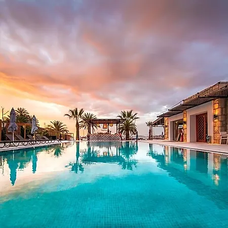Hotell Moyo Luxury & Bodrum